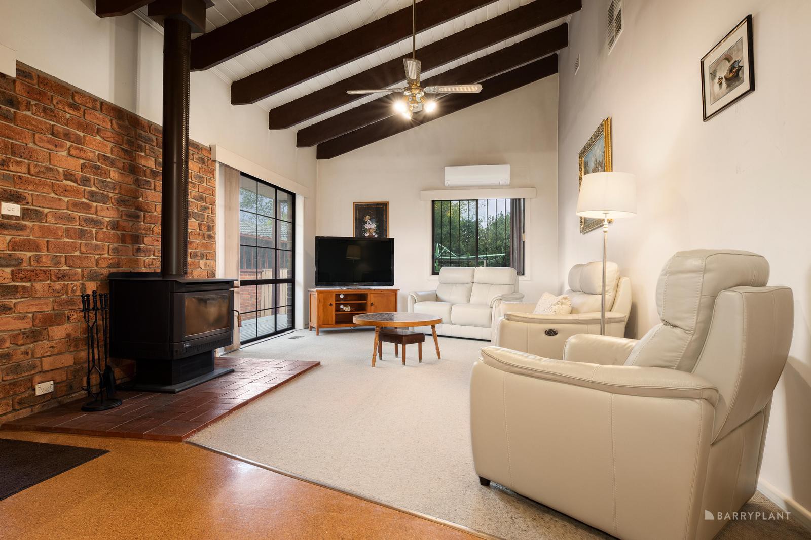 58 Owen Street, Mitcham, VIC 3132, Mitcham - Thumbnail 2