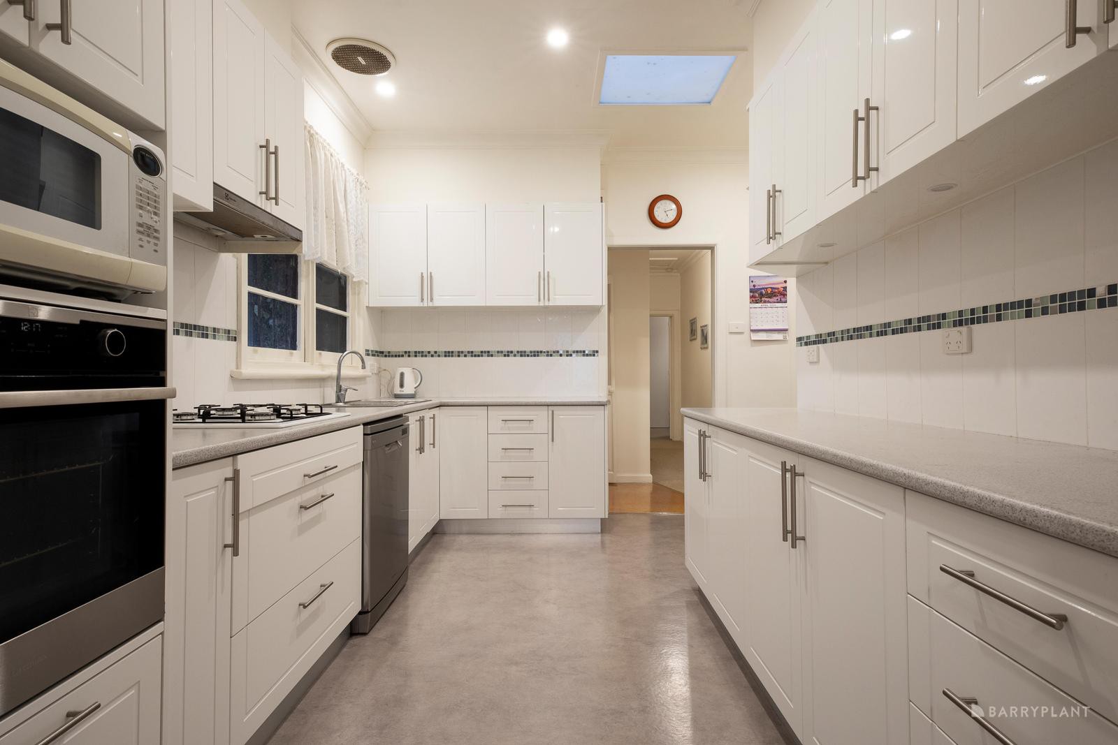 58 Owen Street, Mitcham, VIC 3132, Mitcham - Thumbnail 5