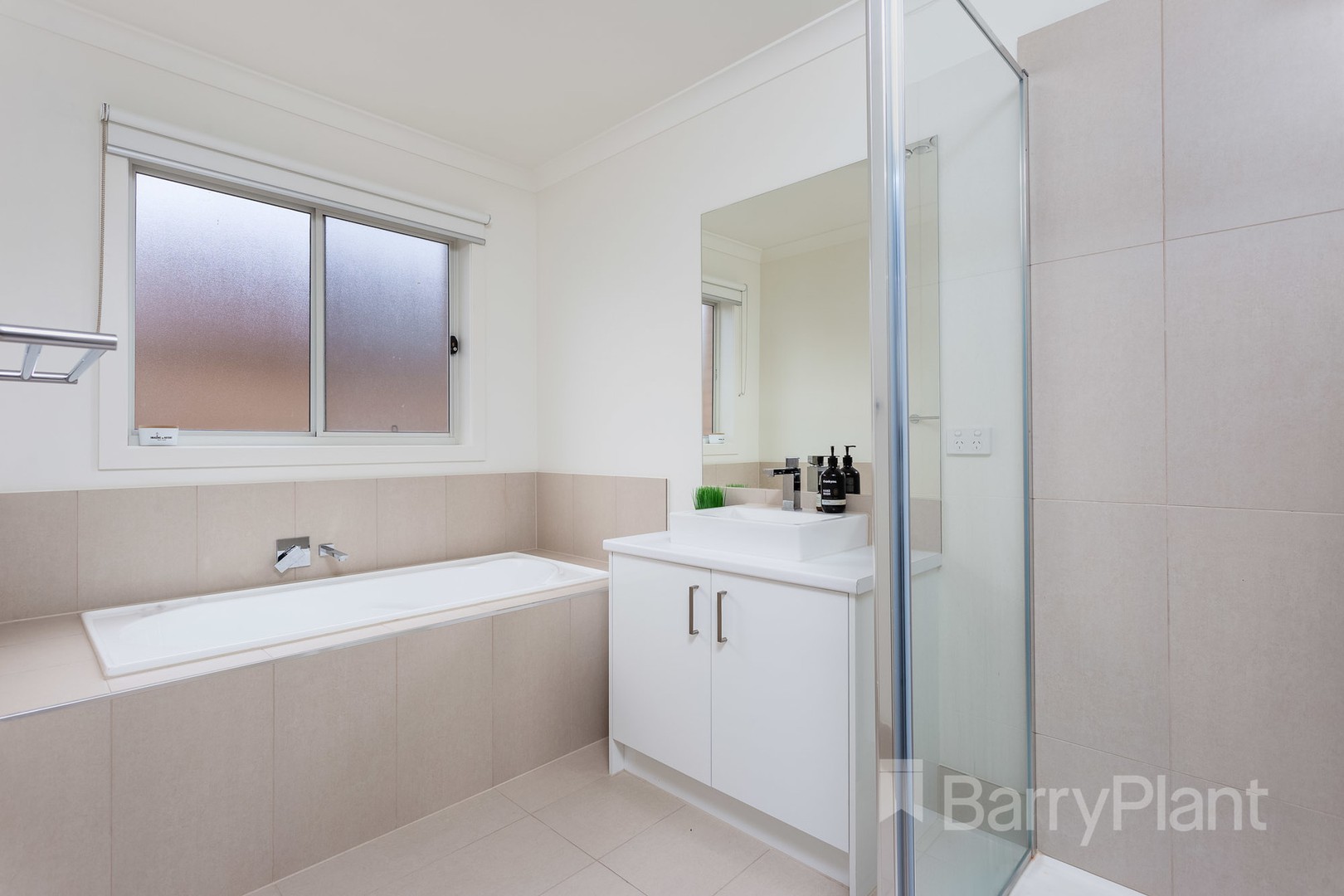 58 Postema Drive, Point Cook, VIC 3030, Point Cook - Thumbnail 5