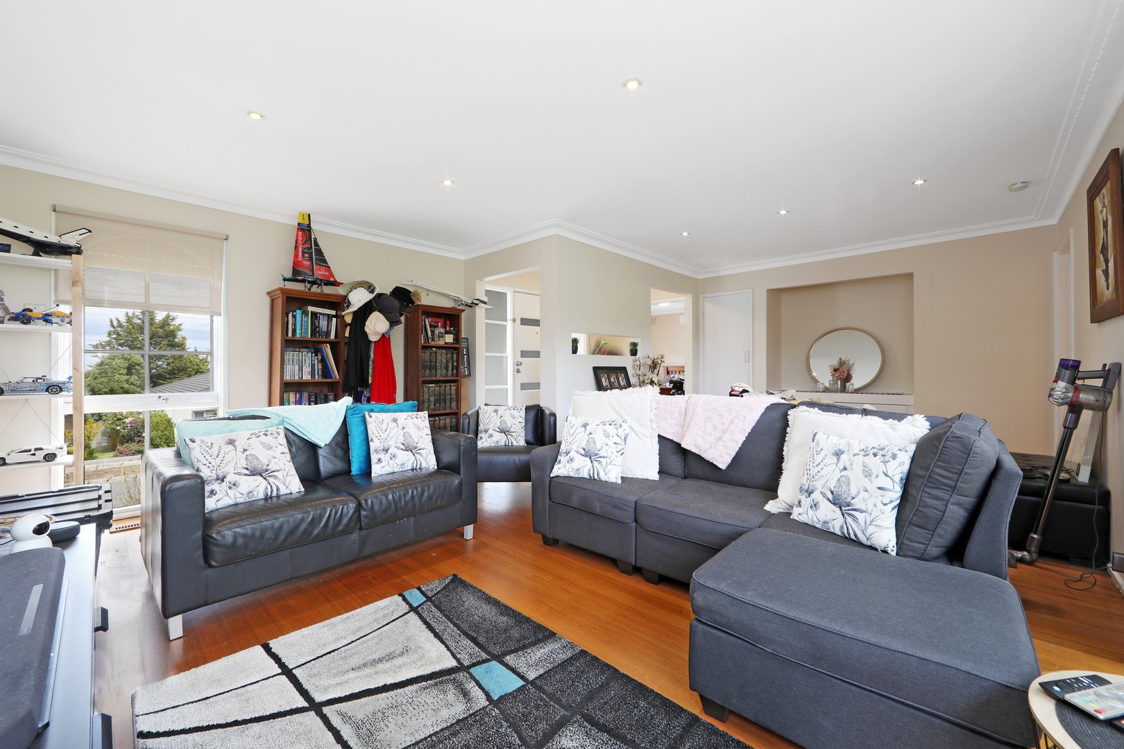 58 Rembrandt Drive, Wheelers Hill, VIC 3150, Wheelers Hill - Thumbnail 3