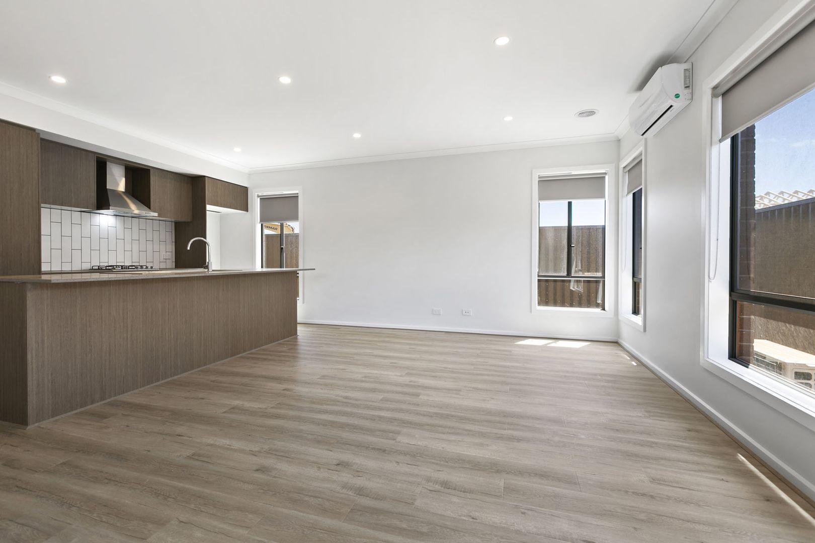 58 Roehampton Drive, Strathtulloh, VIC 3338, Strathtulloh - Thumbnail 5