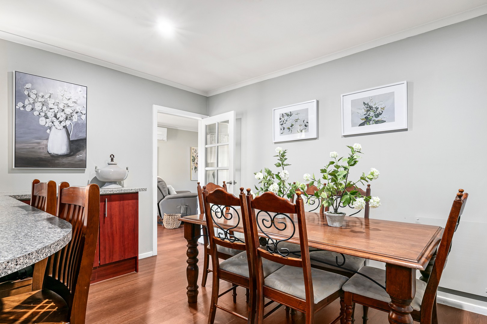 58 Roseland Grove, Doncaster, VIC 3108, Doncaster - Thumbnail 4