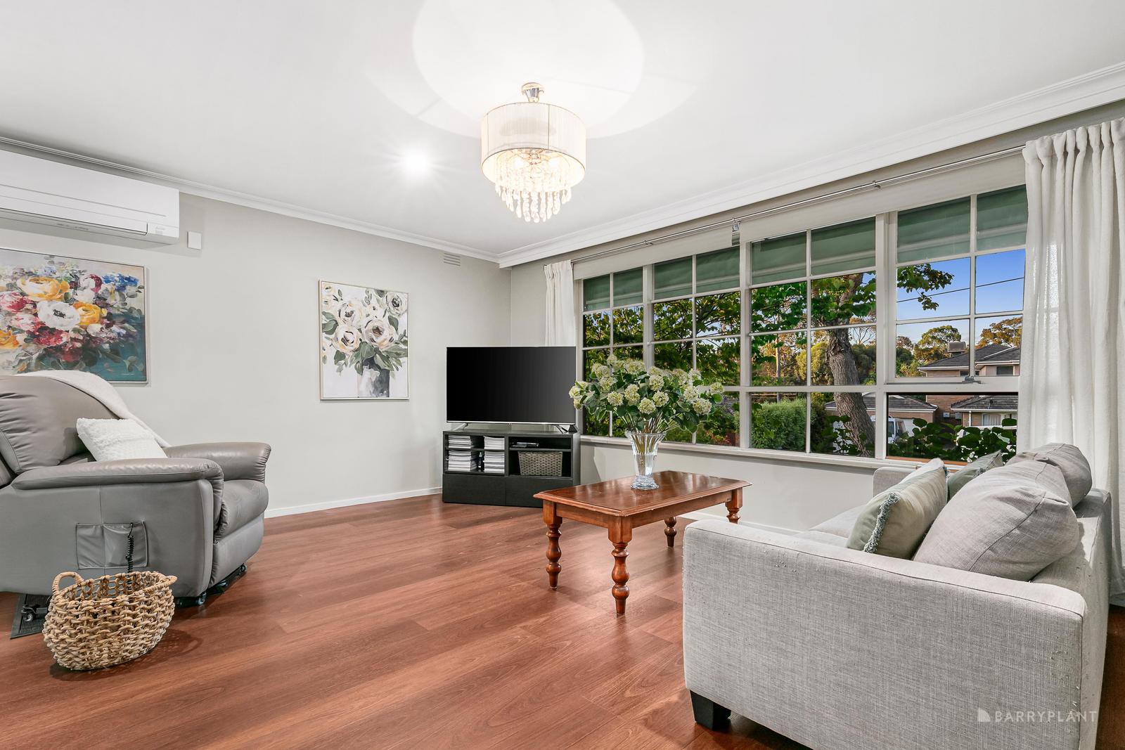58 Roseland Grove, Doncaster, VIC 3108, Doncaster - Thumbnail 4