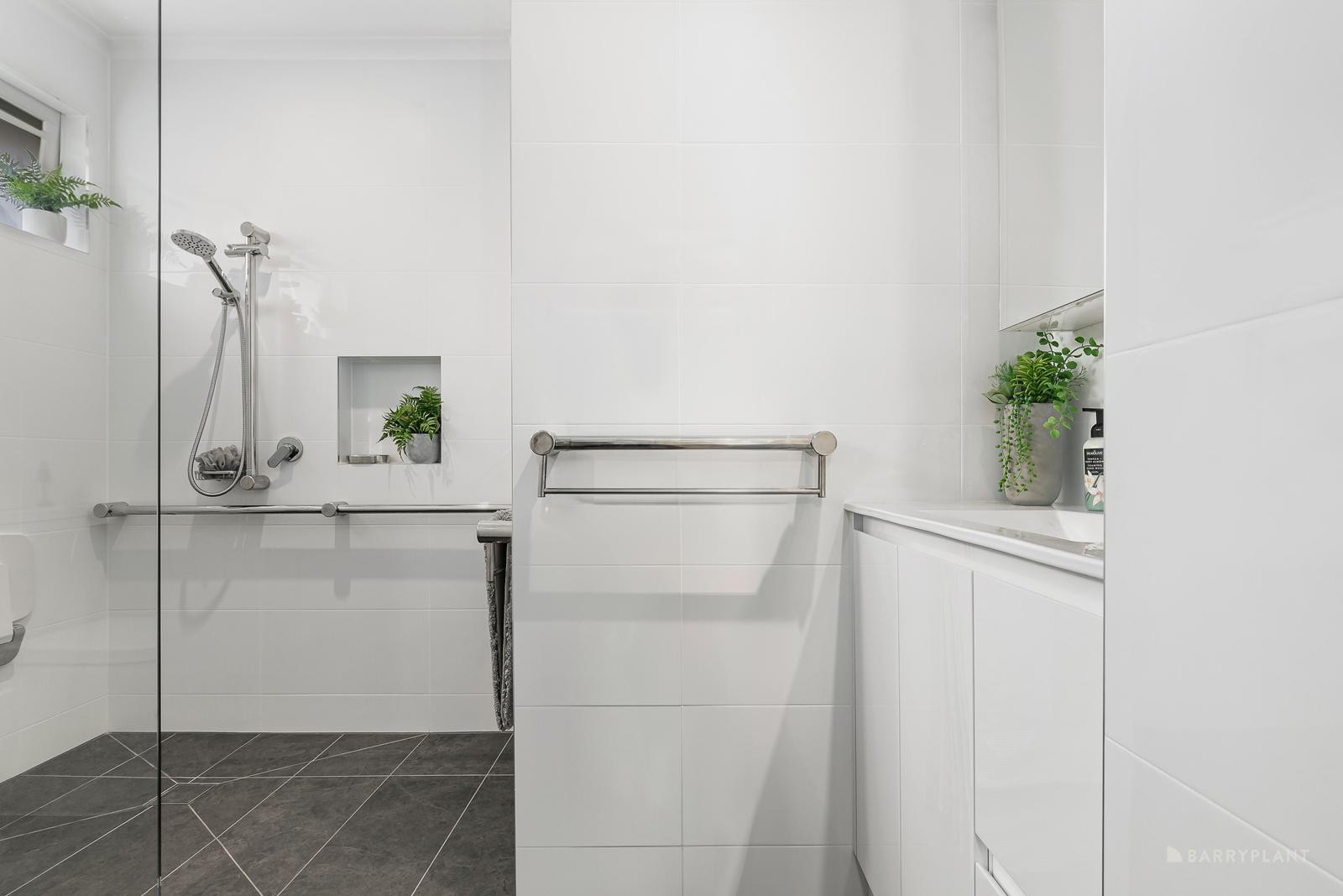58 Roseland Grove, Doncaster, VIC 3108, Doncaster - Thumbnail 7