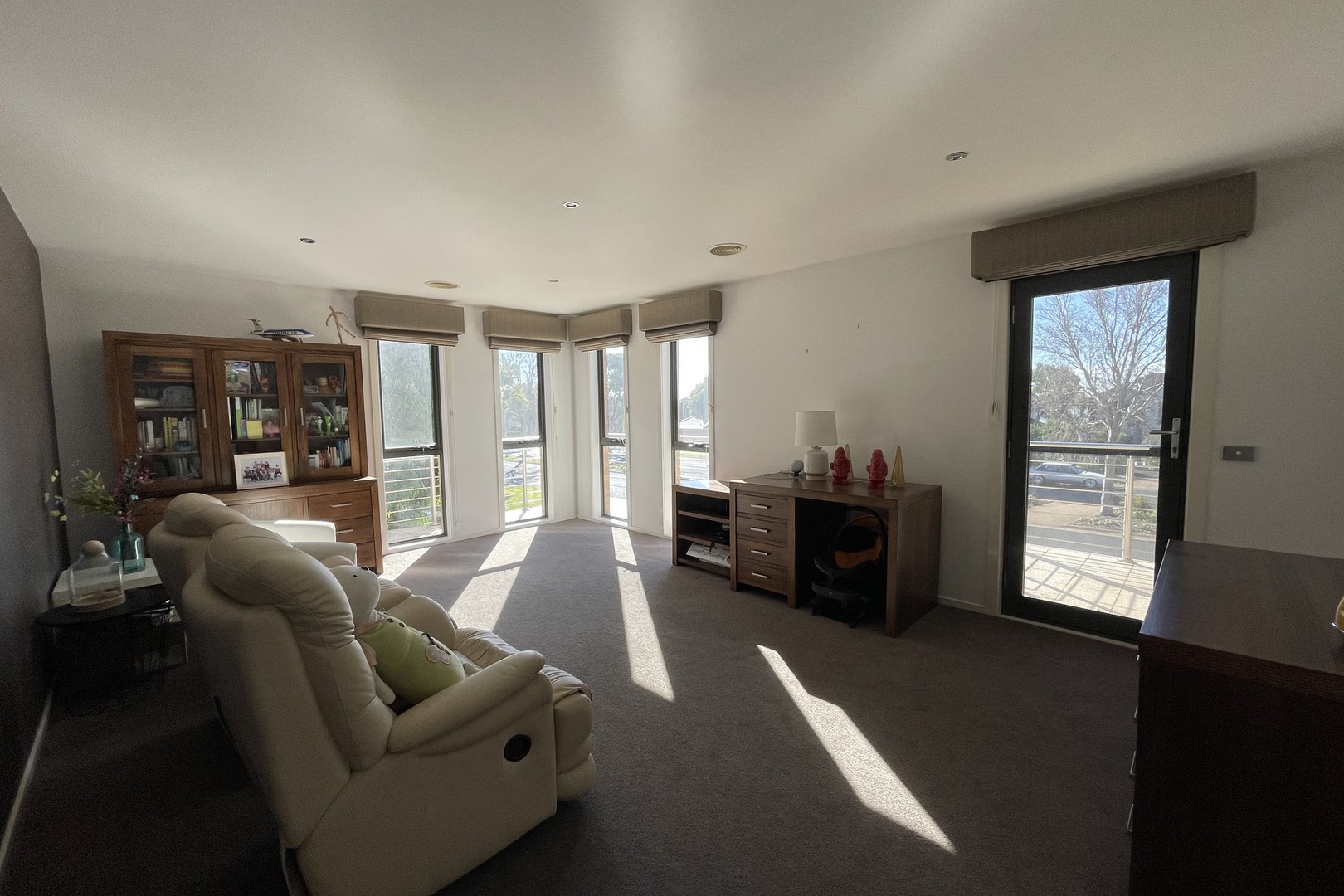 58 Sanctuary Lakes South Boulevard, Sanctuary Lakes, VIC 3030, Sanctuary Lakes - Thumbnail 2