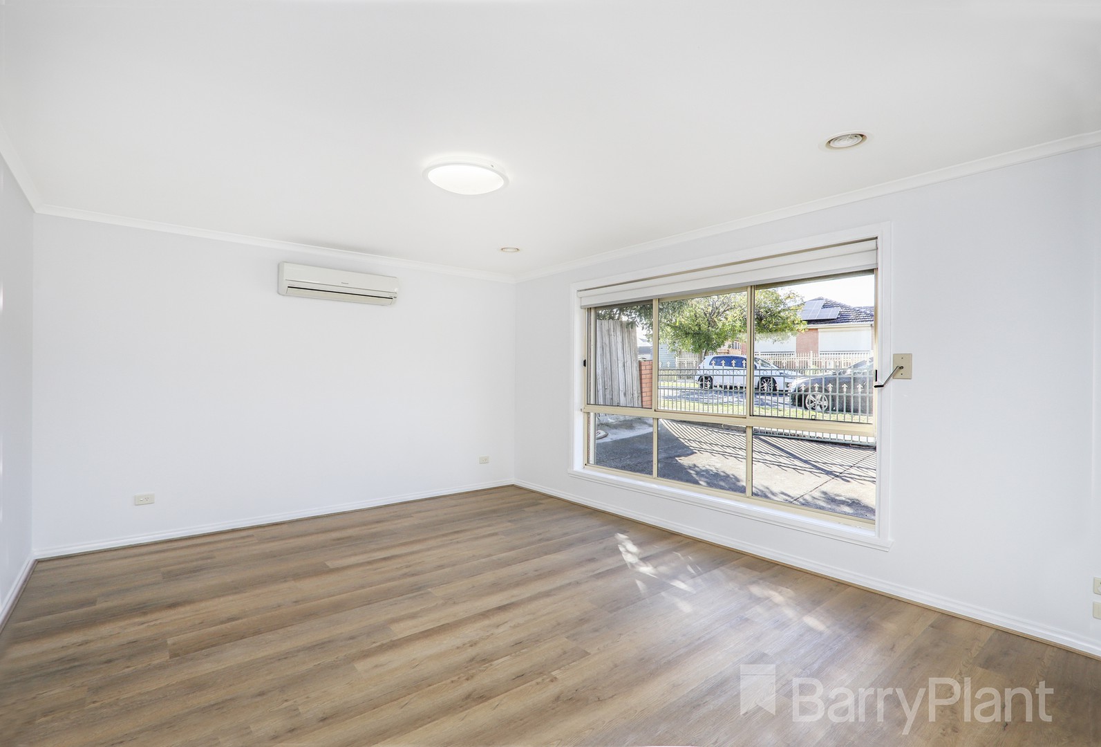 58 Shirley Street, St Albans, VIC 3021, St Albans - Thumbnail 3