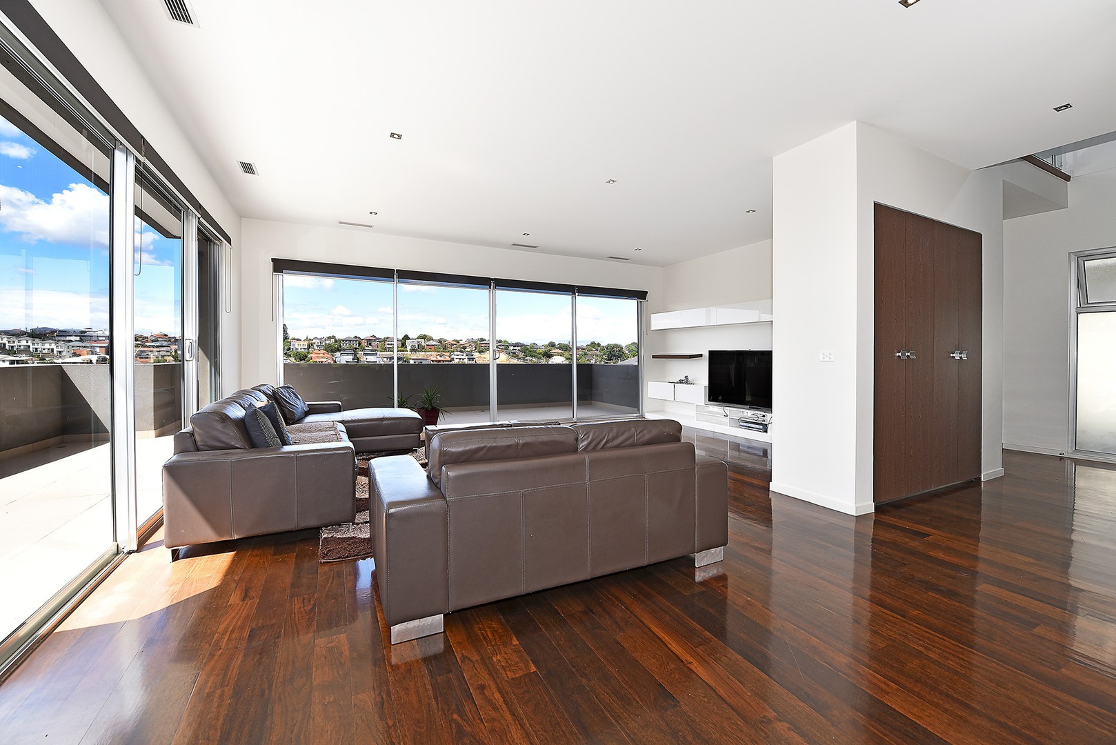 58 Steele Creek Drive, Keilor East, VIC 3033 - Thumbnail 1 - 13/12/2022