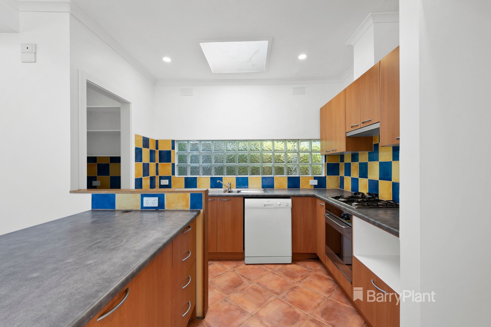 58 Summit Road, Frankston, VIC 3199, Frankston - Thumbnail 5