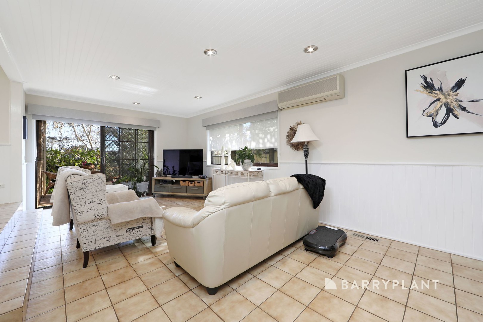 58 The Deviation, Wheelers Hill, VIC 3150, Wheelers Hill - Thumbnail 6