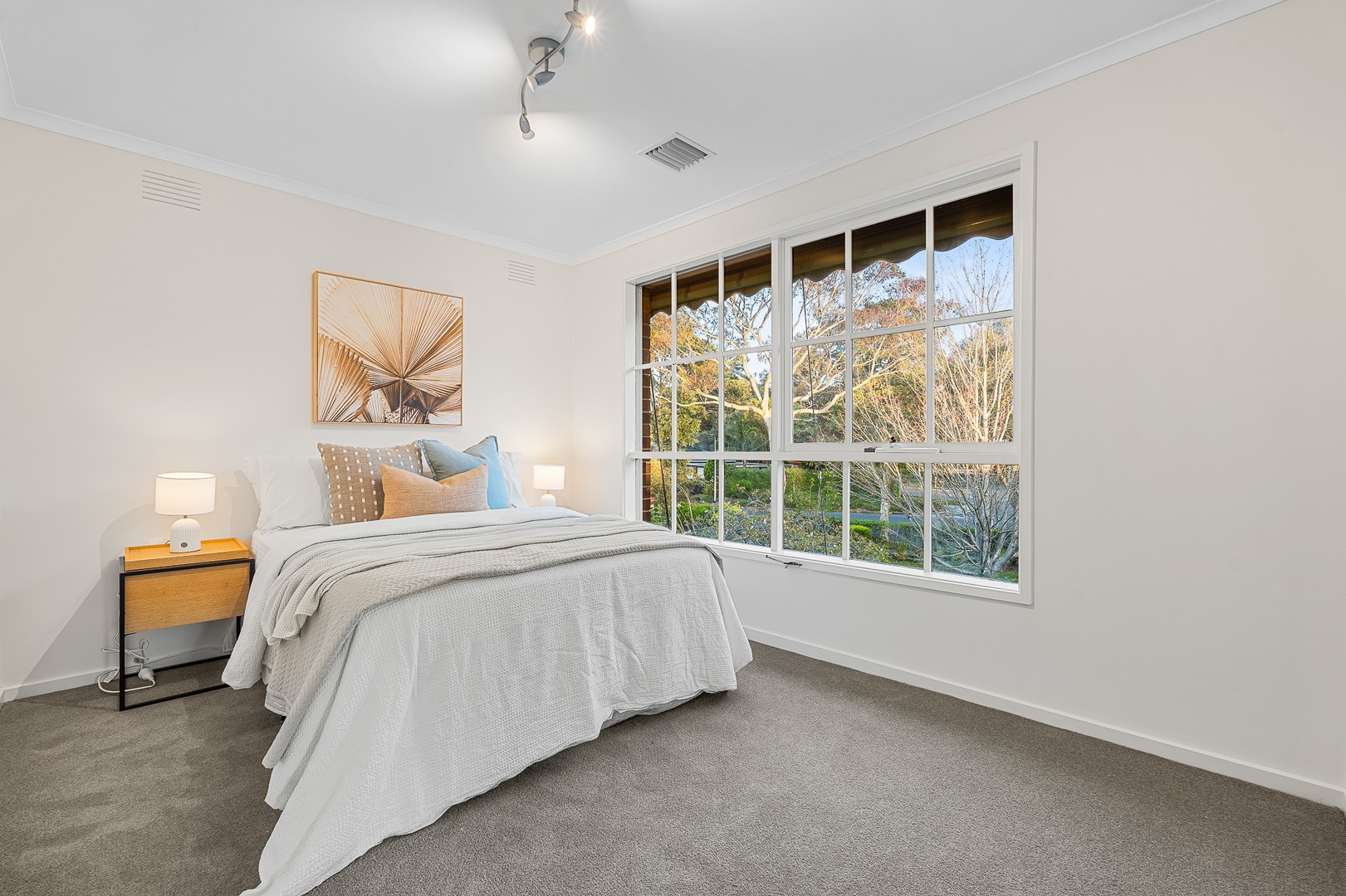 58 Wallace Road, Wantirna South, VIC 3152, Wantirna South - Thumbnail 2