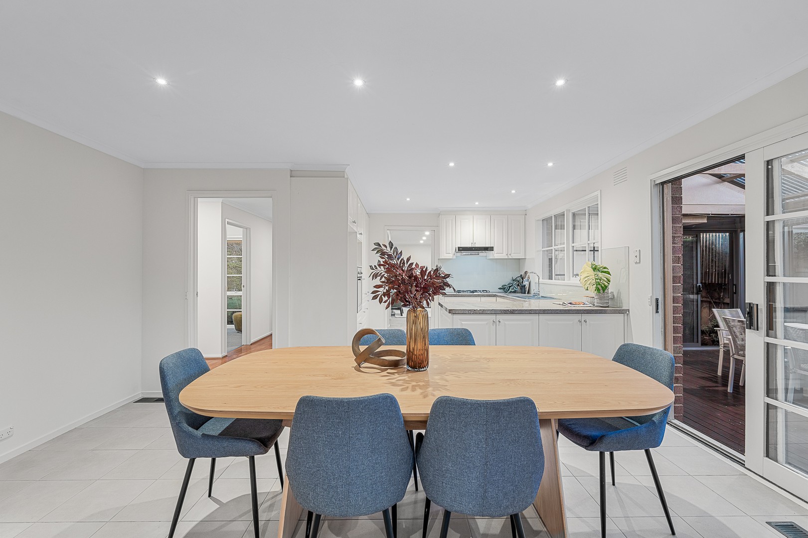 58 Wallace Road, Wantirna South, VIC 3152, Wantirna South - Thumbnail 7