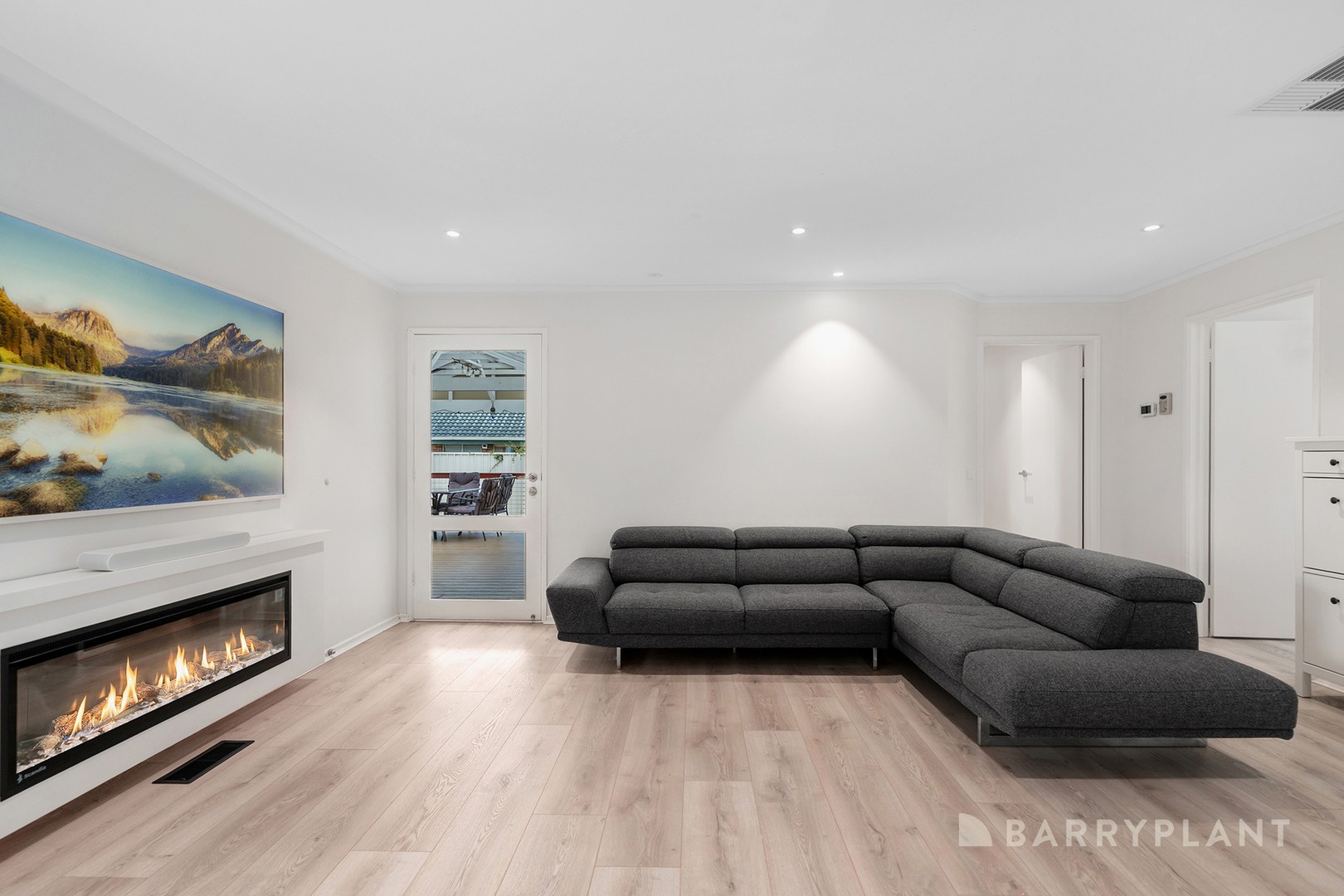 58 Watermoor Avenue, Kilsyth South, VIC 3137, Kilsyth South - Thumbnail 5