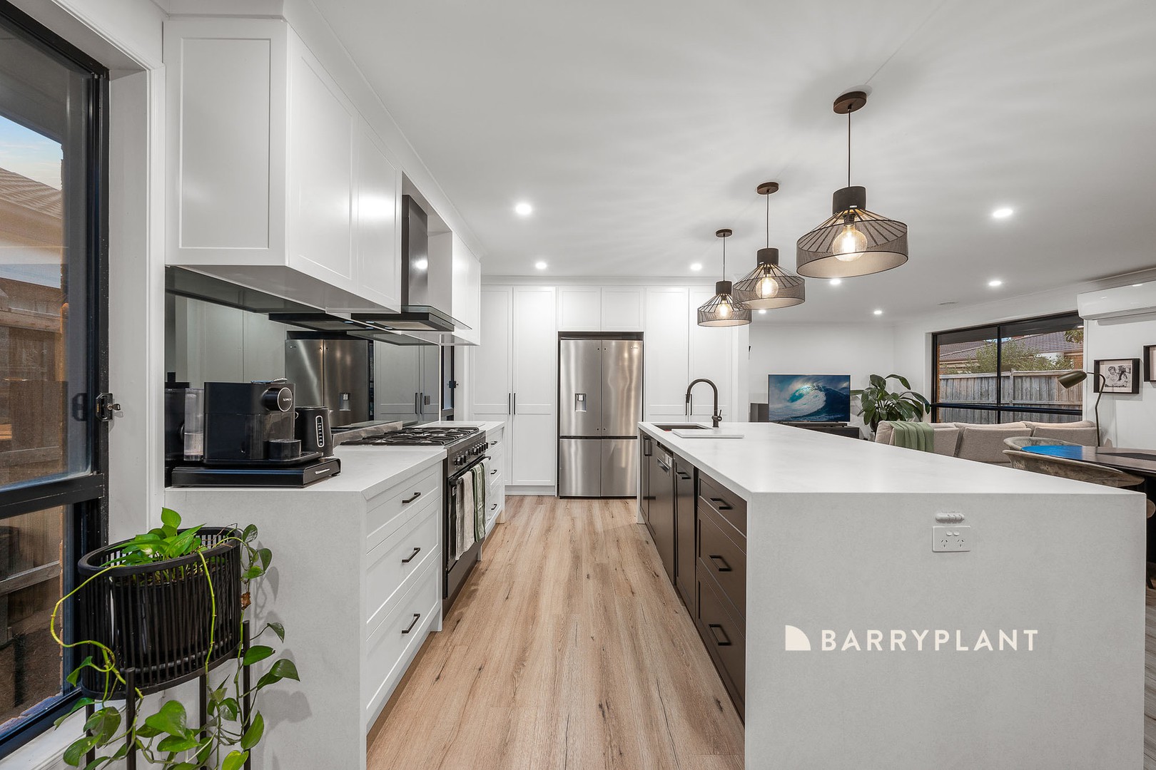 58 Westmoreland Avenue, Cranbourne North, VIC 3977 - Thumbnail 2 - 04/04/2025