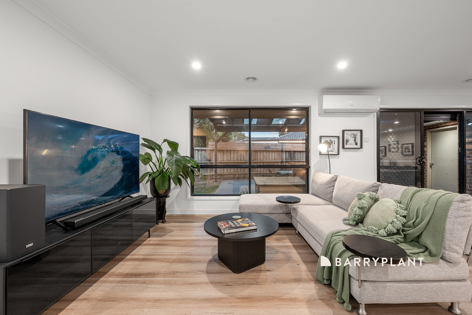 58 Westmoreland Avenue, Cranbourne North, VIC 3977, Cranbourne North - Thumbnail 5