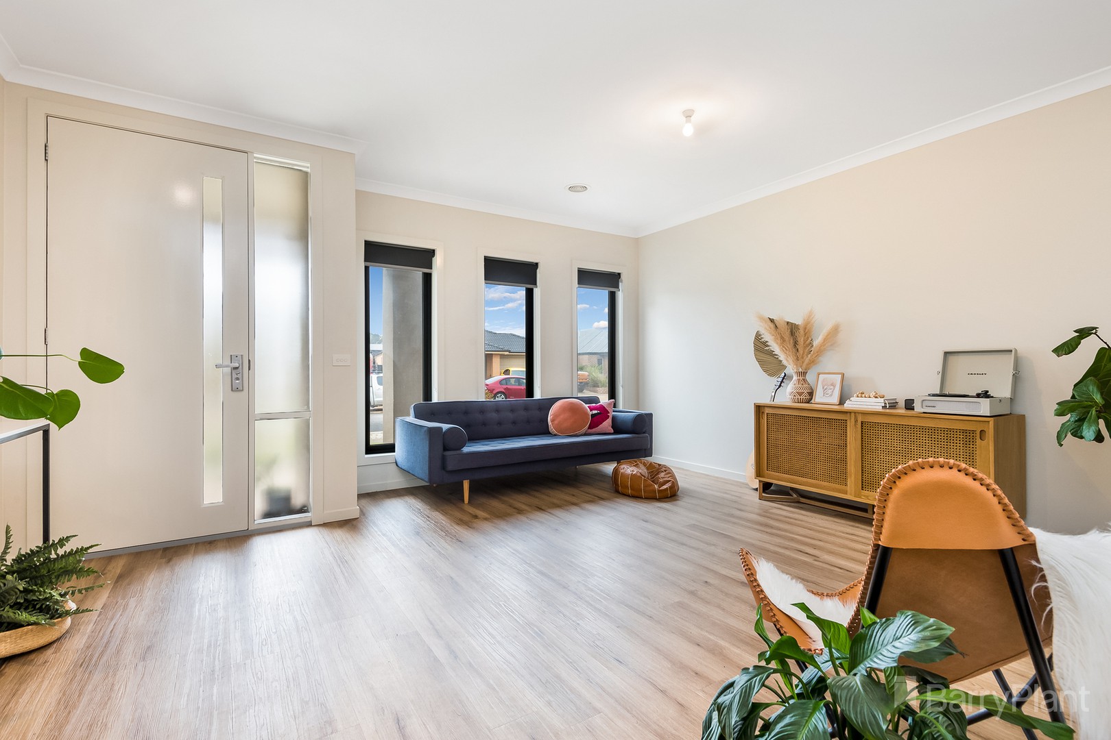 58 Yellowgum DriveEpsom, VIC 3551, Epsom - Thumbnail 2