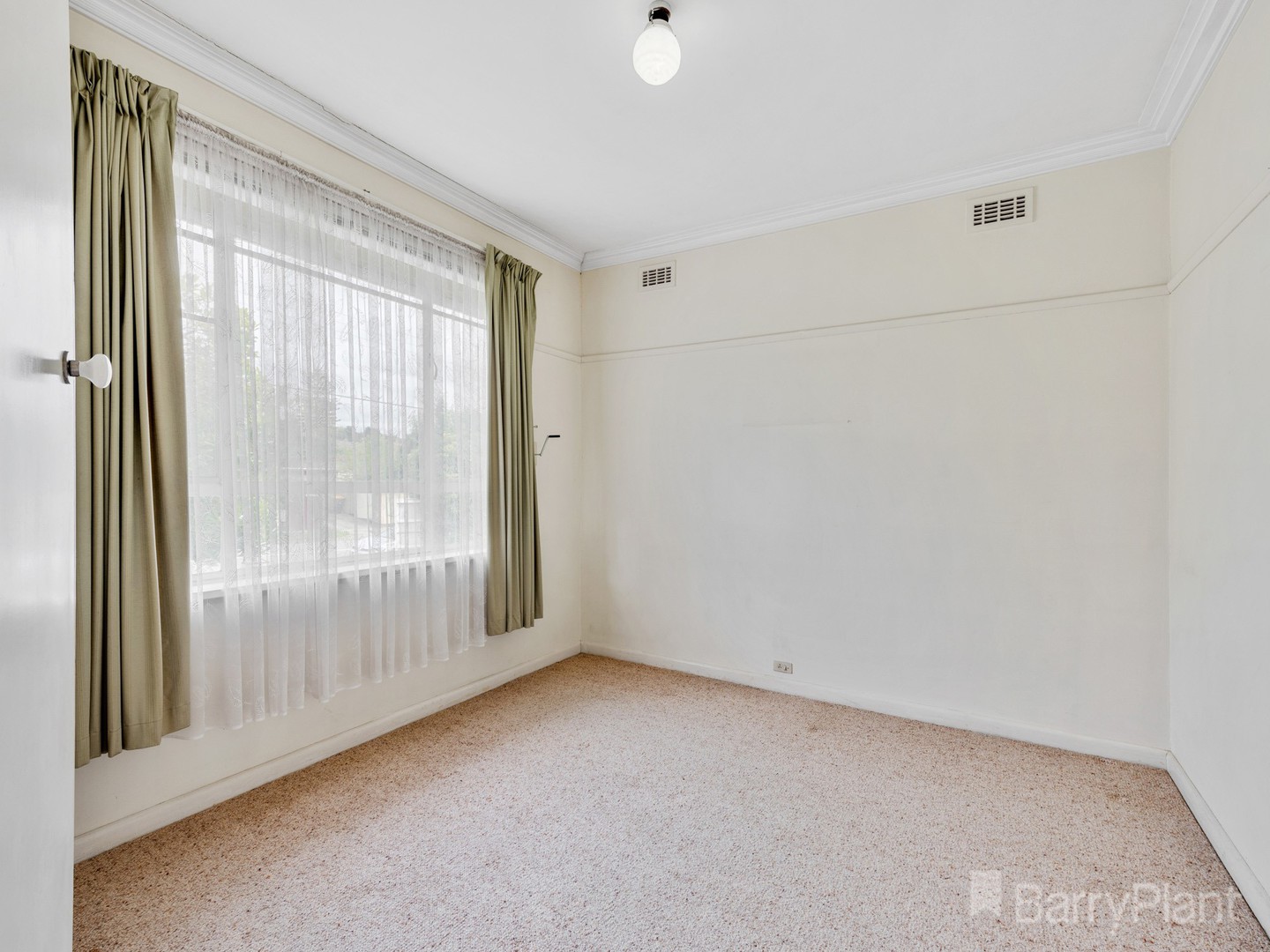 584 Middleborough Road, Blackburn North, VIC 3130, Blackburn North - Thumbnail 5