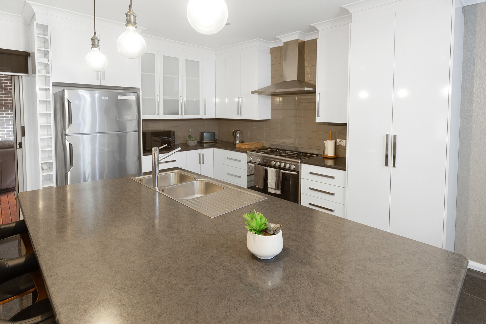 584 Ontario Avenue, Mildura, VIC 3500, Mildura - Thumbnail 3
