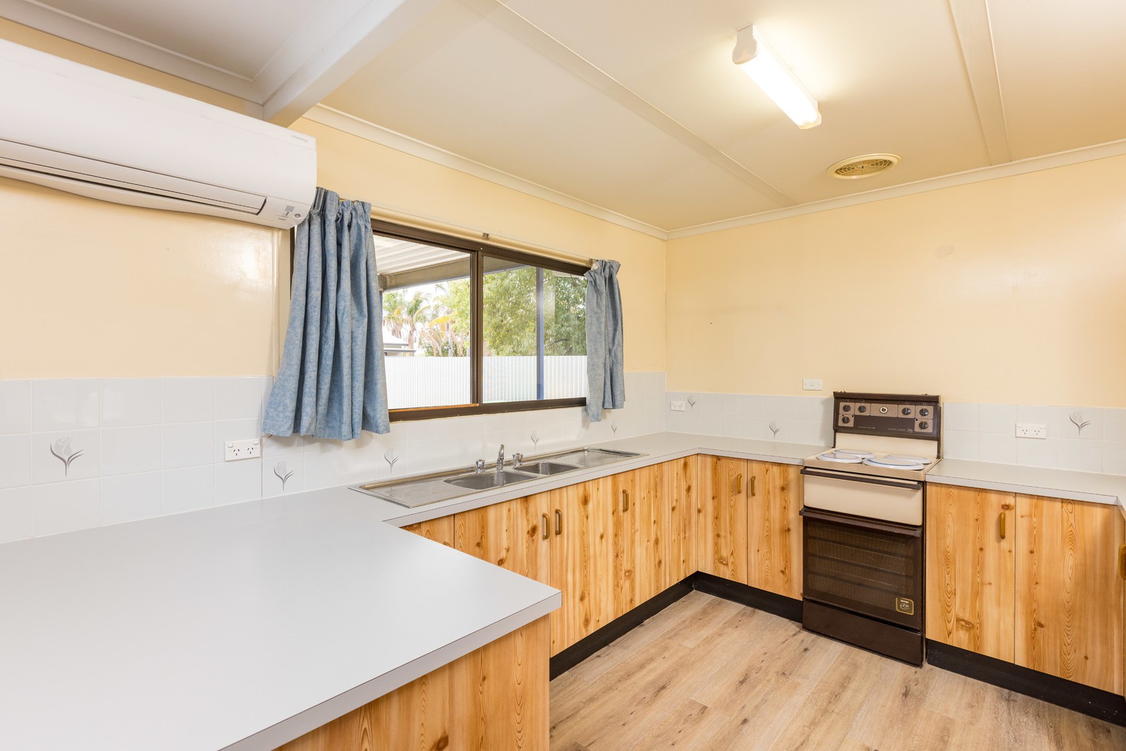585 Deakin Avenue, Mildura, VIC 3500, Mildura - Thumbnail 4