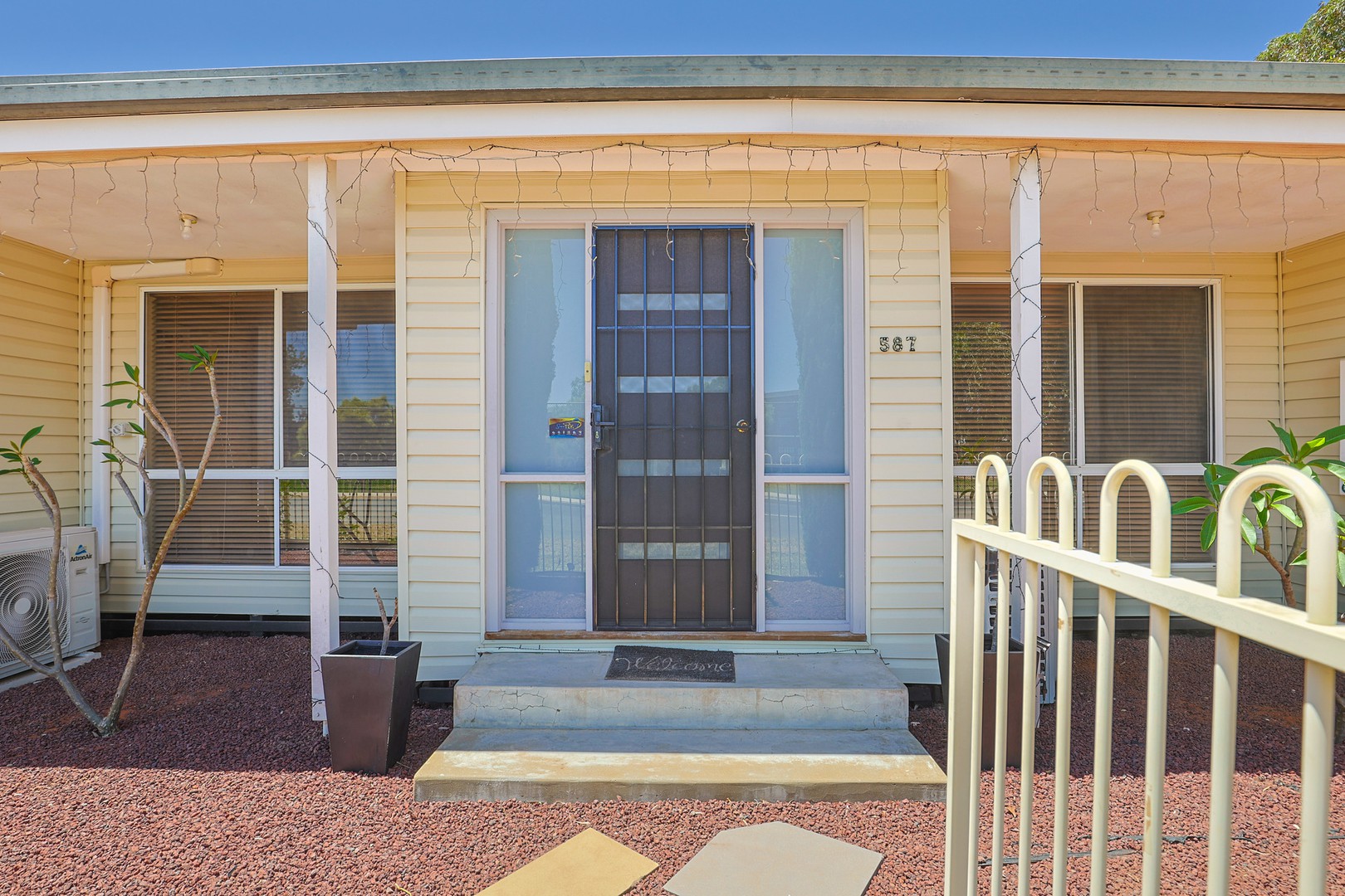 587 Deakin Avenue, Mildura, VIC 3500 - Thumbnail 2 - 10/12/2025