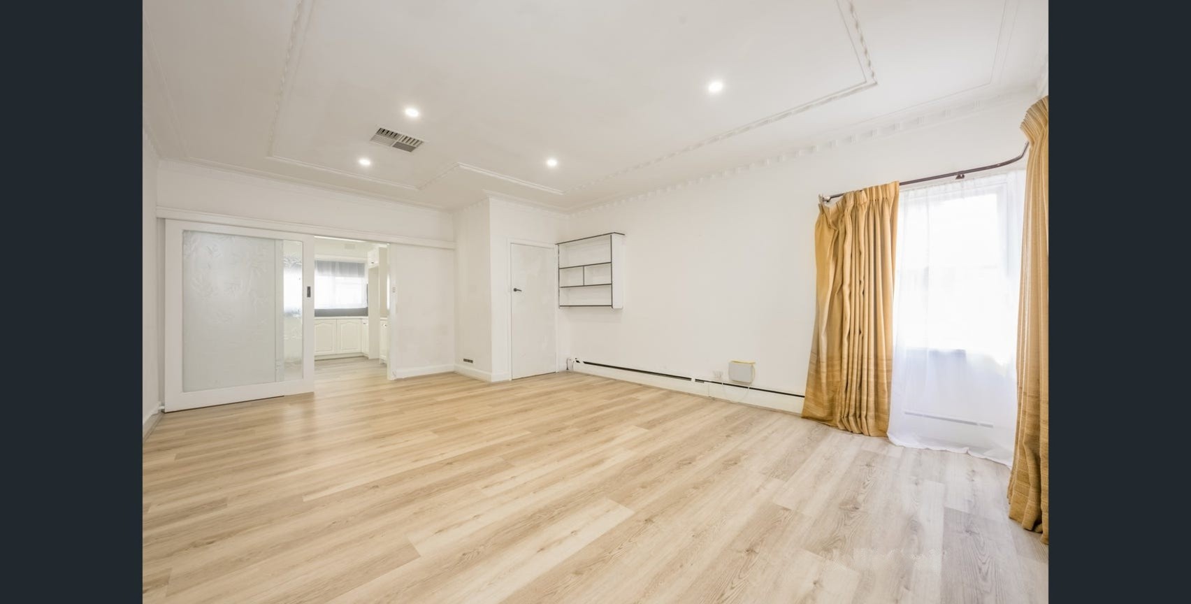 587 Pascoe Vale Road, Oak Park, VIC 3046 - Thumbnail 2 - 24/03/2026