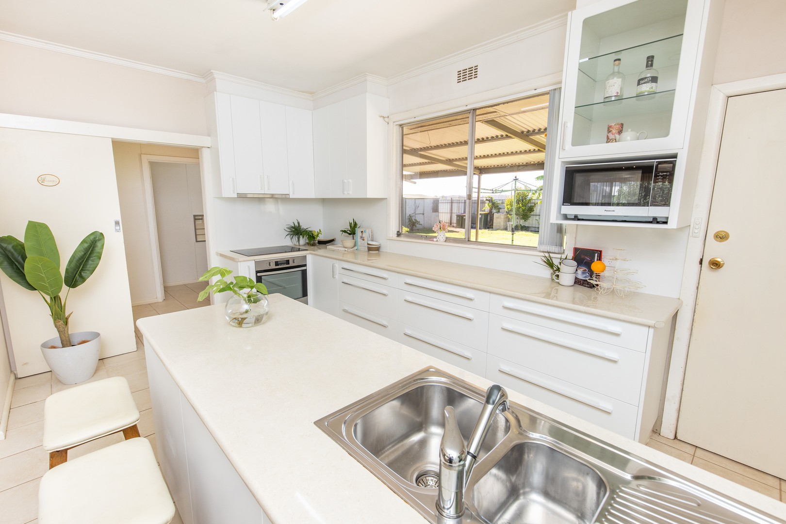 588 Etiwanda Avenue, Mildura, VIC 3500 - Thumbnail 2 - 12/03/2026