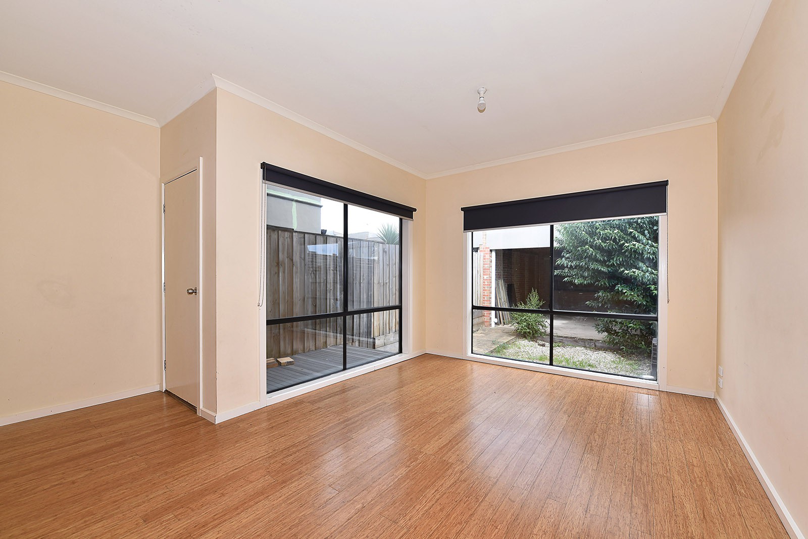 59 Coopers Hill Drive, Westmeadows, VIC 3049 - Thumbnail 2 - 11/03/2022