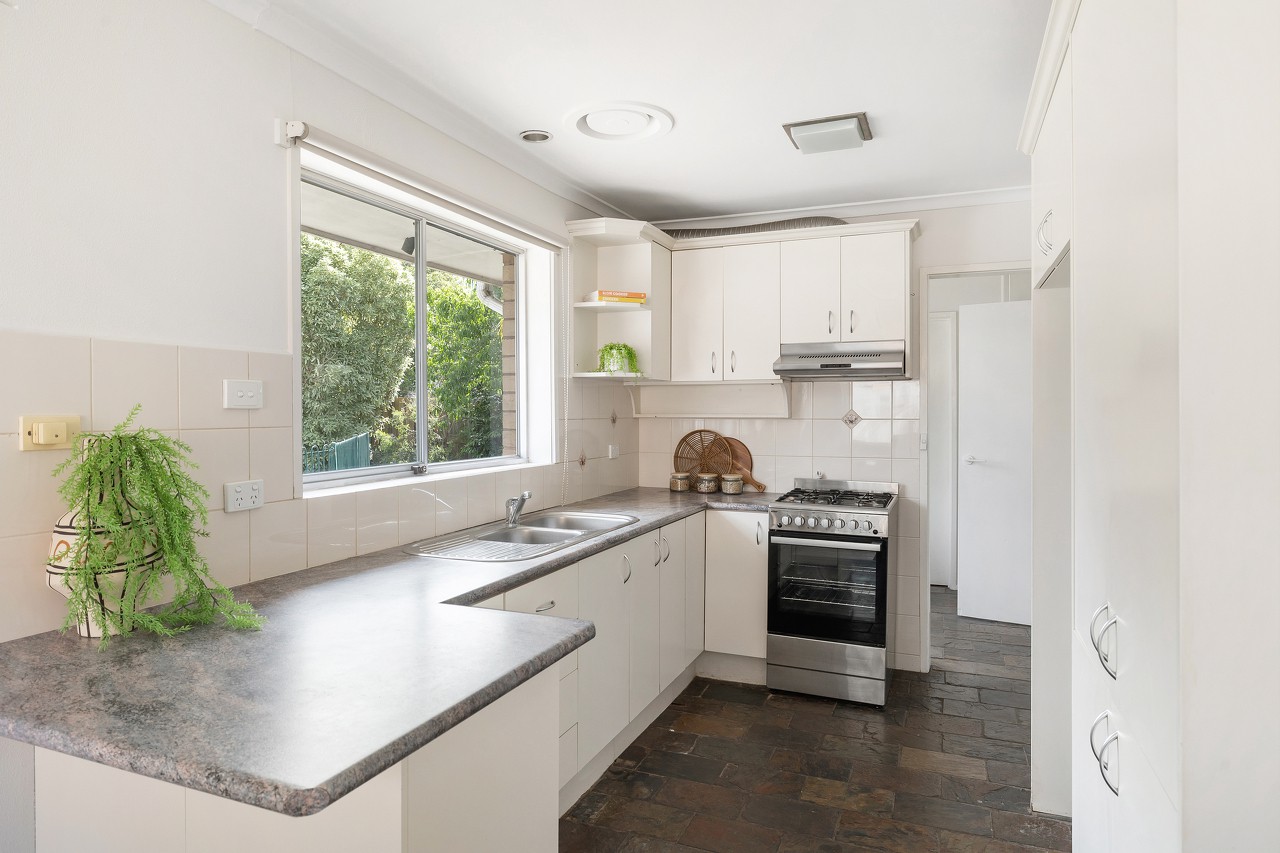 59 Edina Road, Ferntree Gully, VIC 3156, Ferntree Gully - Thumbnail 3