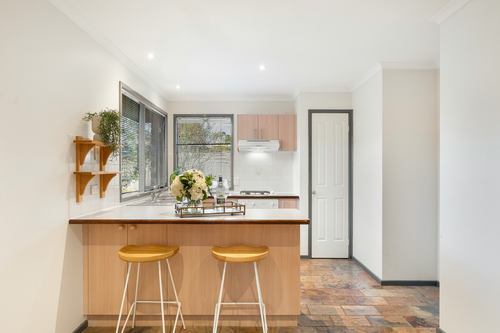 59 Hamilton Drive, Cranbourne North, VIC 3977, Cranbourne North - Thumbnail 4