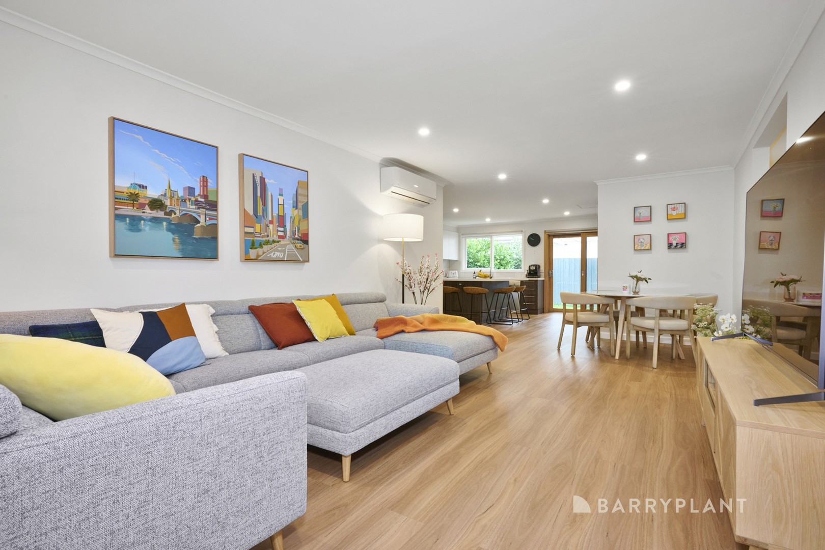 59 Lyons Road, Croydon North, VIC 3136 - Thumbnail 2 - 06/06/2024