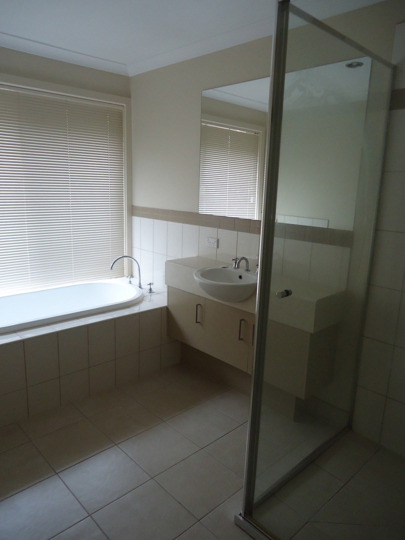 59 Middle Park Drive, Sanctuary Lakes, VIC 3030, Sanctuary Lakes - Thumbnail 5