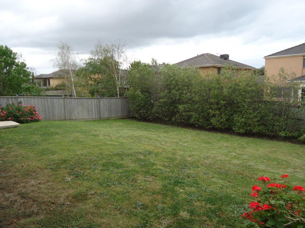 59 Middle Park Drive, Sanctuary Lakes, VIC 3030, Point Cook - Thumbnail 2