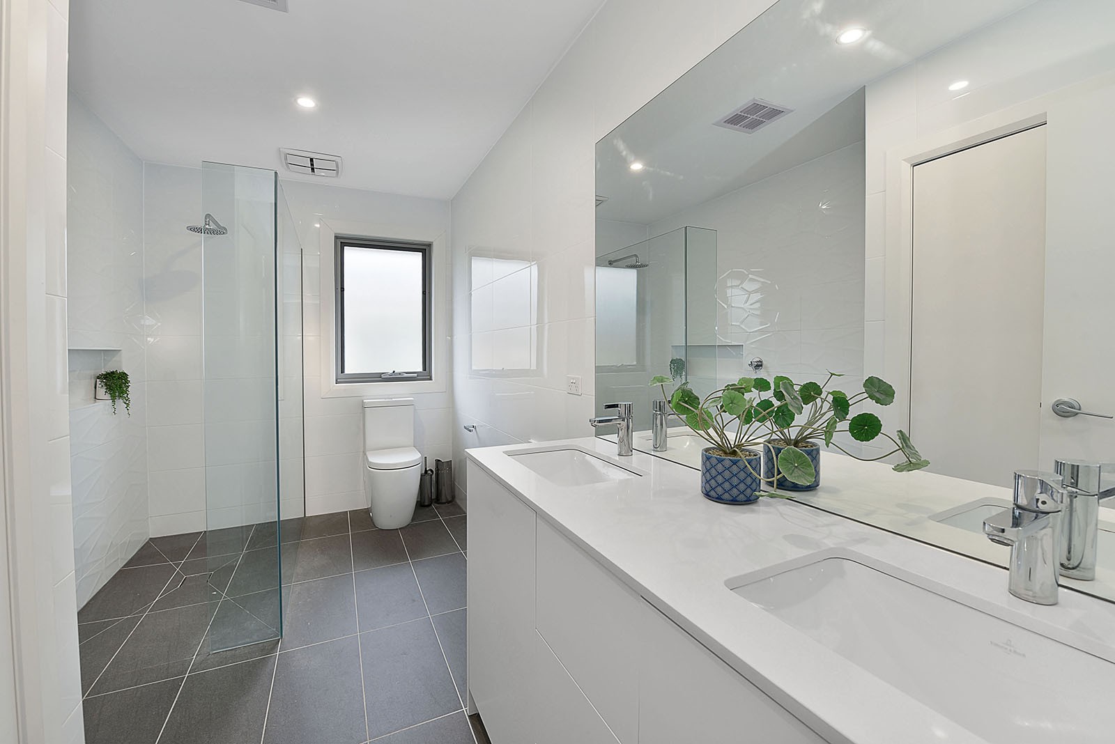 59 Muriel St, Niddrie, VIC 3042 - Thumbnail 2 - 13/05/2024