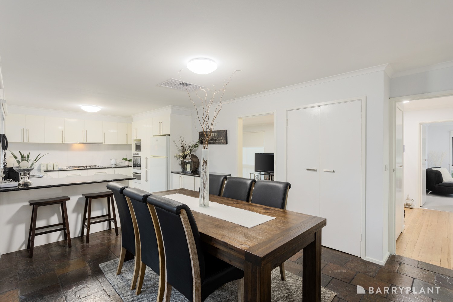 59 Nickson Street, Bundoora, VIC 3083, Bundoora - Thumbnail 4