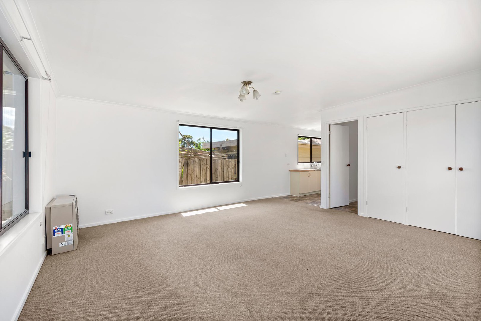 59 Sandy  Street, Nunawading, VIC 3131, Nunawading - Thumbnail 3