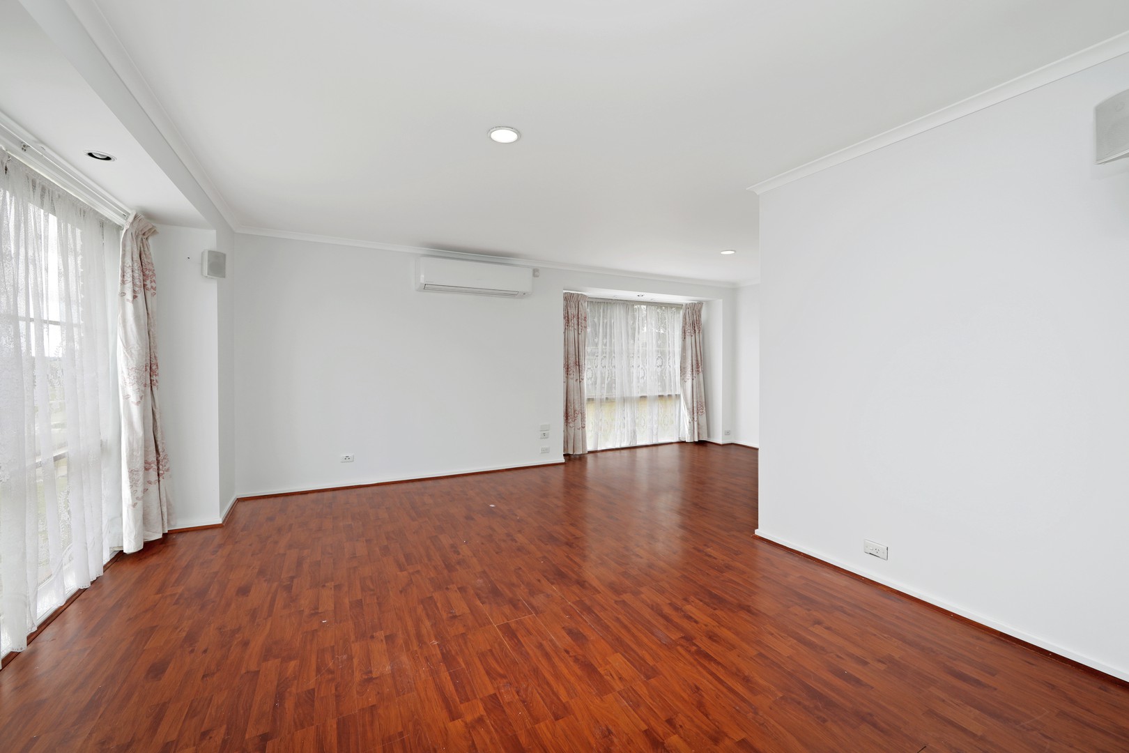 59 Taupo Crescent, Rowville, VIC 3178, Rowville - Thumbnail 2