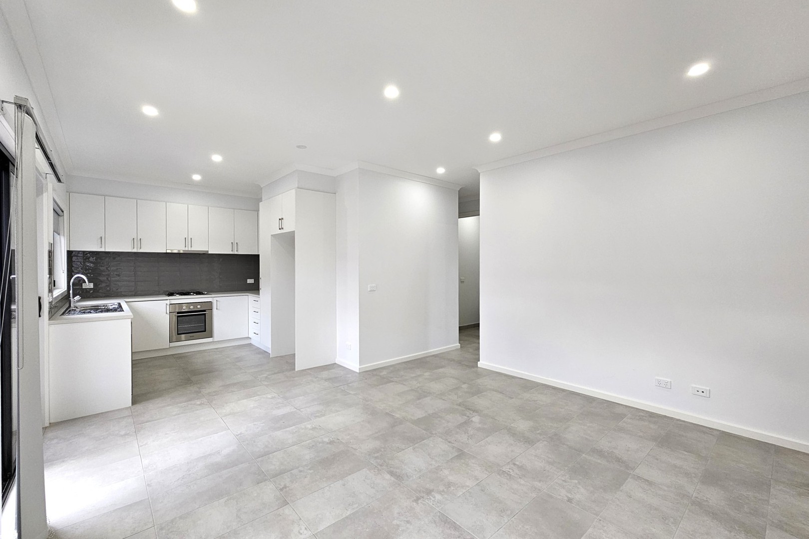5a Essex Drive, Melton, VIC 3337, Melton - Thumbnail 4