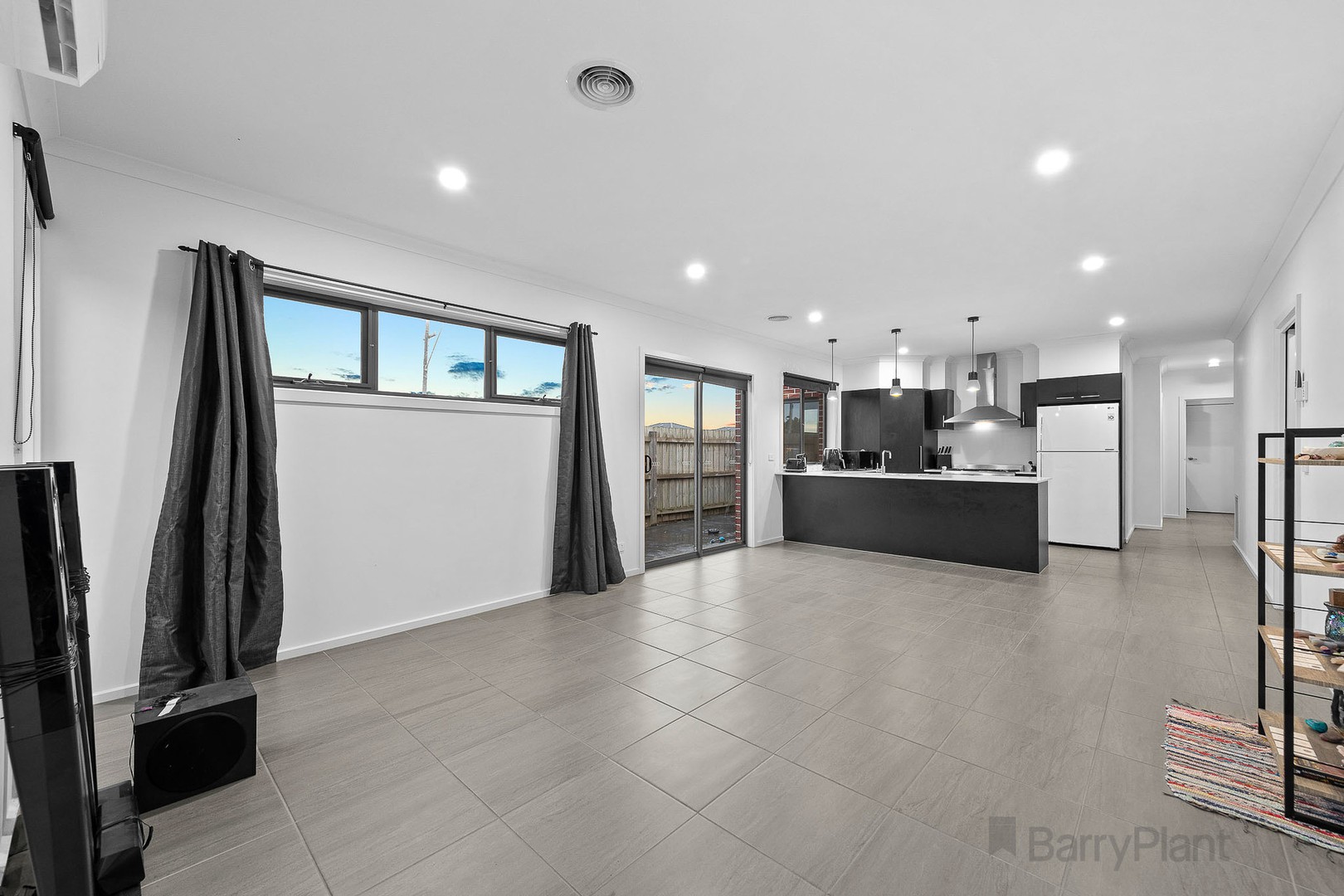 5A Gardiner Street, Pakenham, VIC 3810, Pakenham - Thumbnail 4