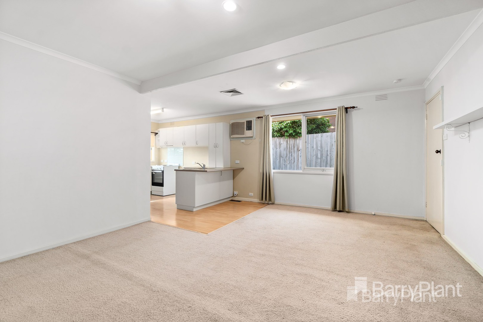 5A Tudor Road, Doncaster, VIC 3108, Doncaster - Thumbnail 2