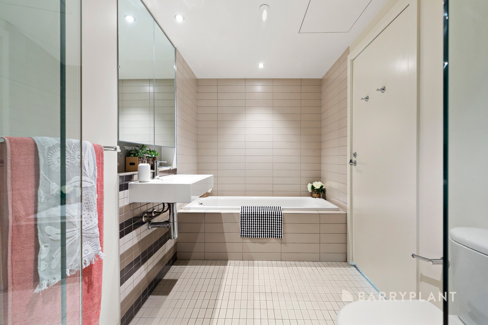 5B/8 Waterside Place, Docklands, VIC 3008, Docklands - Thumbnail 5
