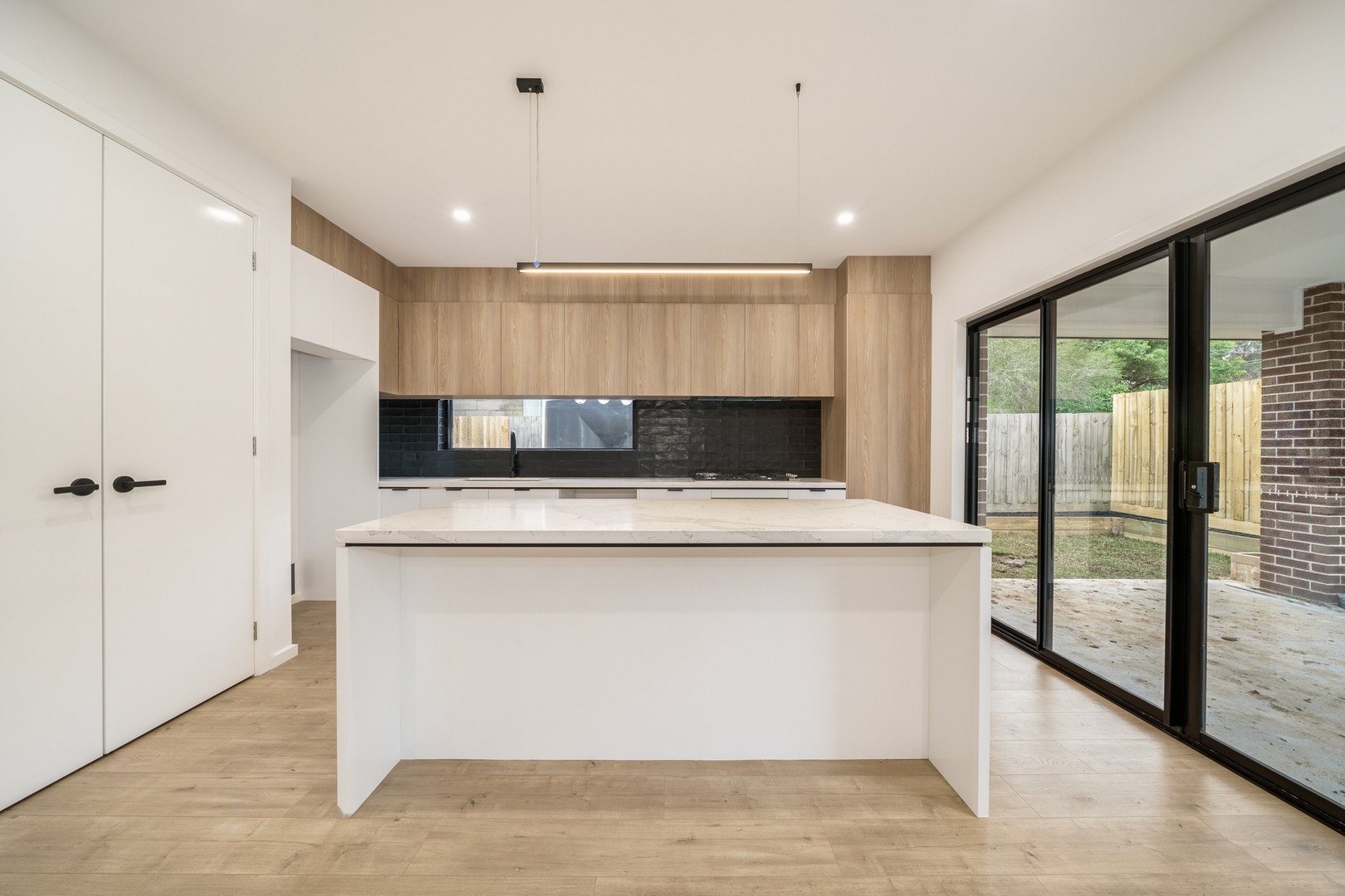 5B Nevana Street, Scoresby, VIC 3179, Scoresby - Thumbnail 3