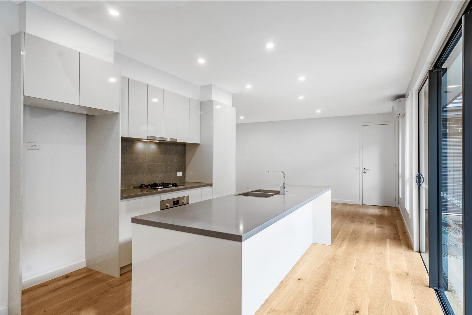 5C David Street, Ringwood, VIC 3134 - Thumbnail 1 - 10/12/2025