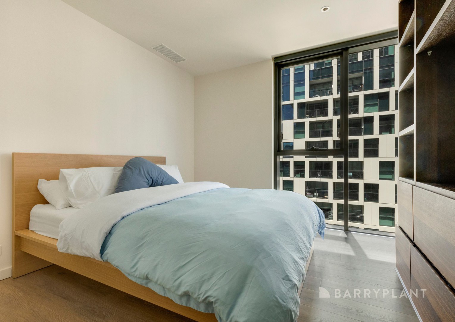 5F/8 Waterside Place, Docklands, VIC 3008, Docklands - Thumbnail 6