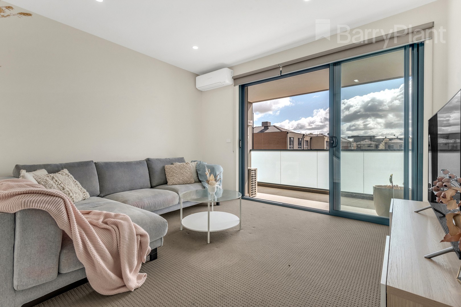 6/1 Brunswick Crescent, Craigieburn, VIC 3064 - Thumbnail 1 - 14/09/2026