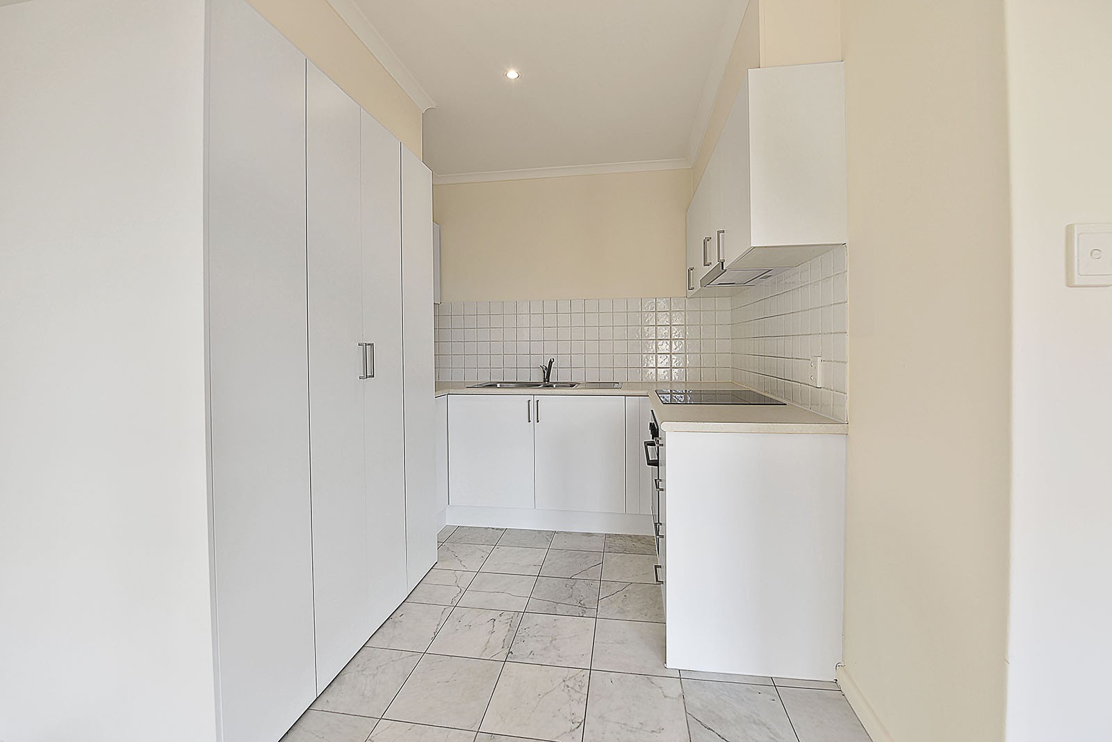 6/10 Violet St, Essendon, VIC 3040 - Thumbnail 2 - 25/08/2026