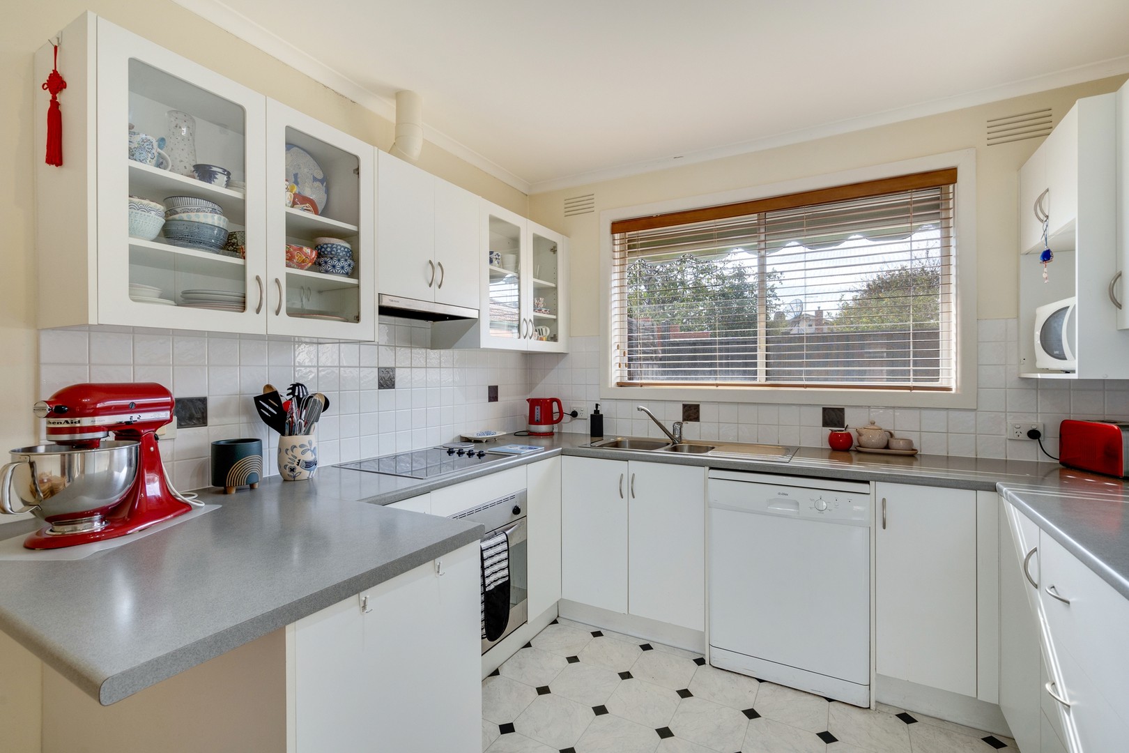 6/104 Regent Street, Preston, VIC 3072, Reservoir - Thumbnail 3