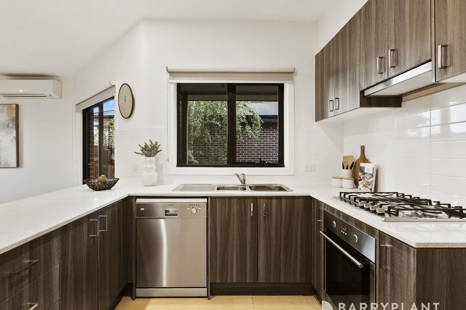 6/11 Cameron Road, Croydon, VIC 3136, Croydon - Thumbnail 2