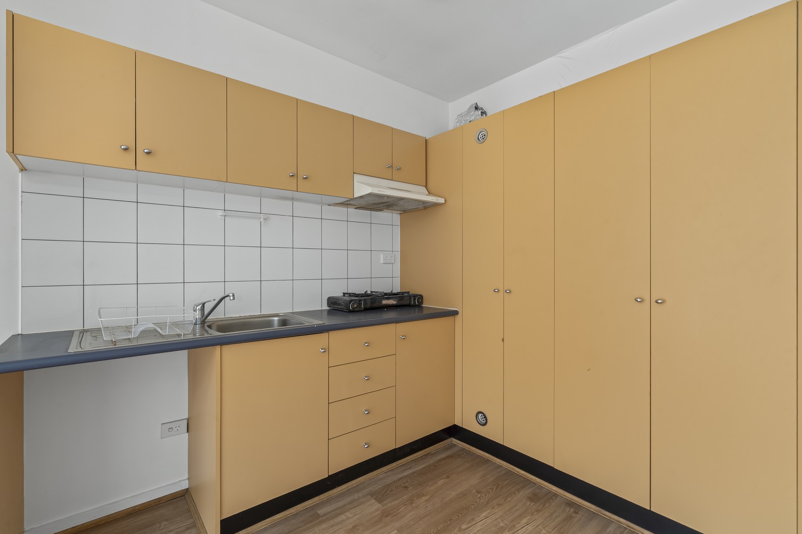 6/117-121 Bouverie Street, Carlton, VIC 3053 - Thumbnail 2 - 11/11/2025