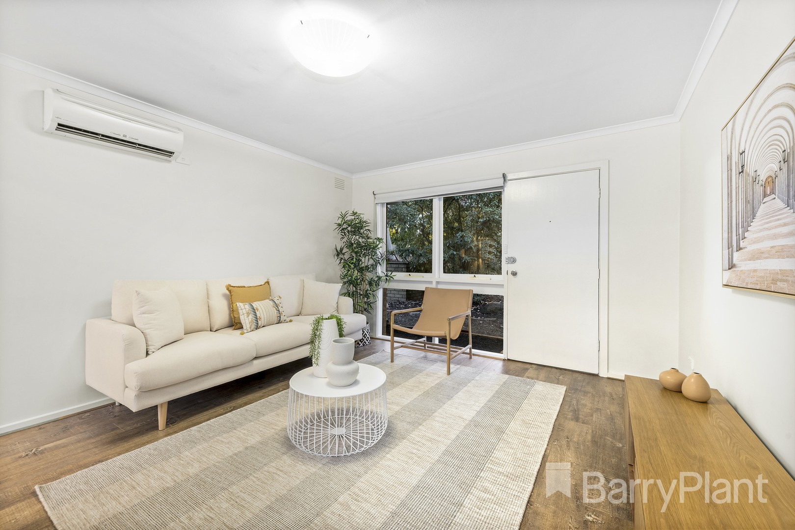 6/12 Parkview AvenueGreensborough, VIC 3088, Greensborough - Thumbnail 2