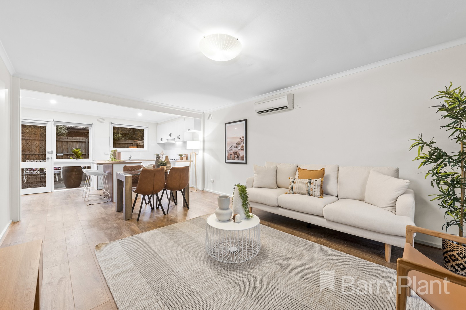 6/12 Parkview AvenueGreensborough, VIC 3088, Greensborough - Thumbnail 3
