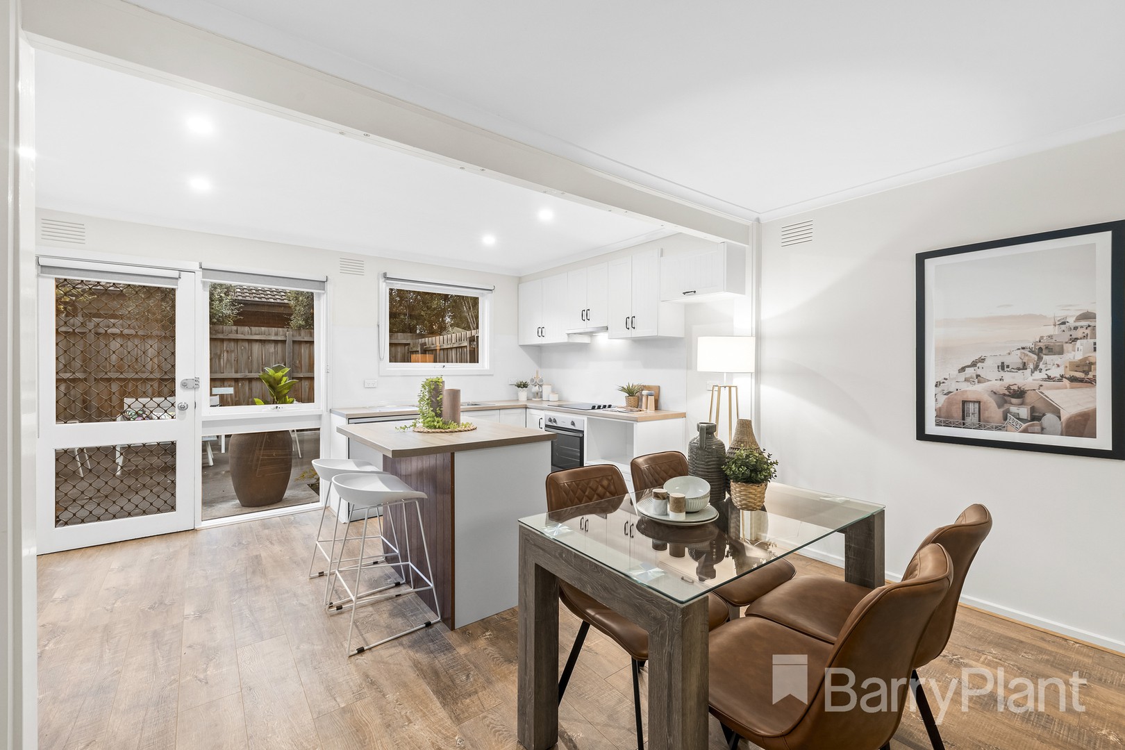 6/12 Parkview AvenueGreensborough, VIC 3088, Greensborough - Thumbnail 4